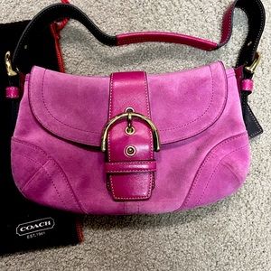 Coach pink suede soho bay vintage